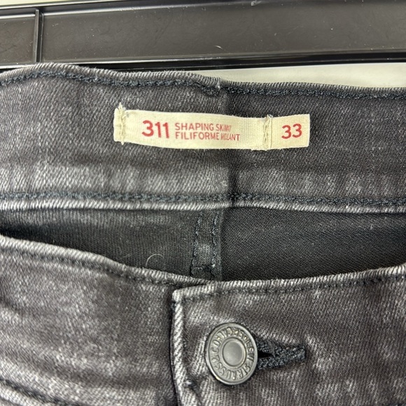 Levi's 311 Shaping Straight Jeans Size 33 - Picture 3 of 9